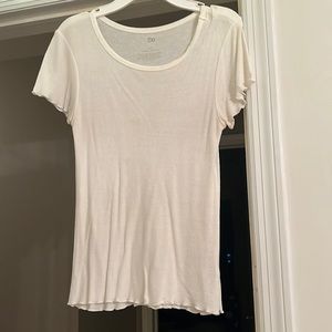 Kohls XS small tee